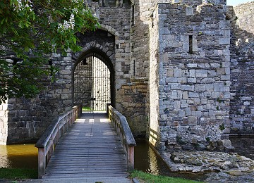 Majestic entrance to Beaumaris castle
