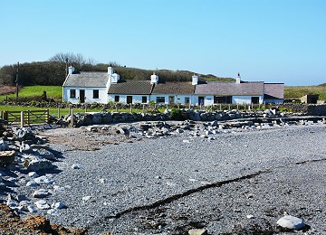 Path along Moelfre North beach